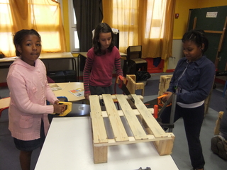 Epouvantail Labori Binet