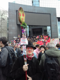 encore et encore la grêve VIVE la Grêve